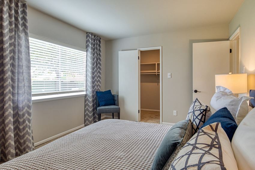 Acclaim At Carriage Hill Apartments, 7050 Coachman Lane, Richmond, VA